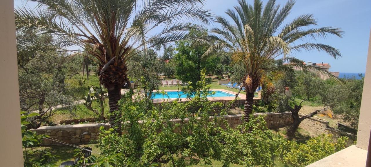 Villa Koulouridi Daratsos Exteriör bild